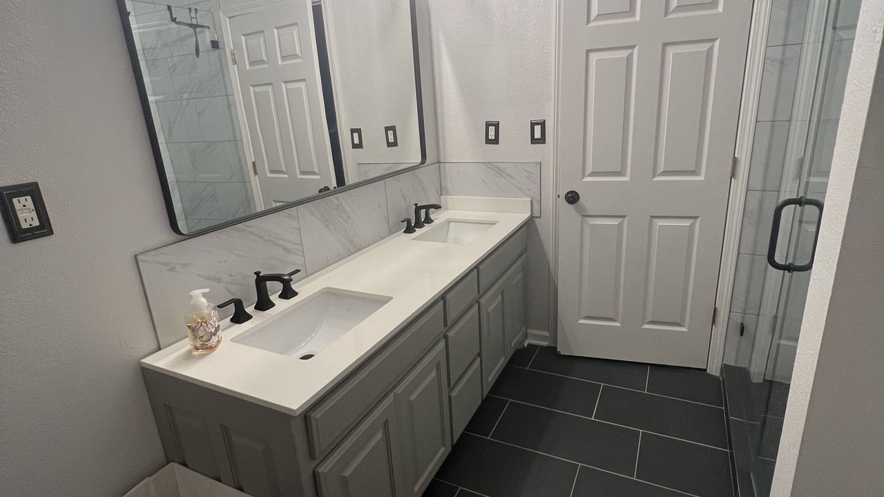 Photo of Bathroom in Lakeland