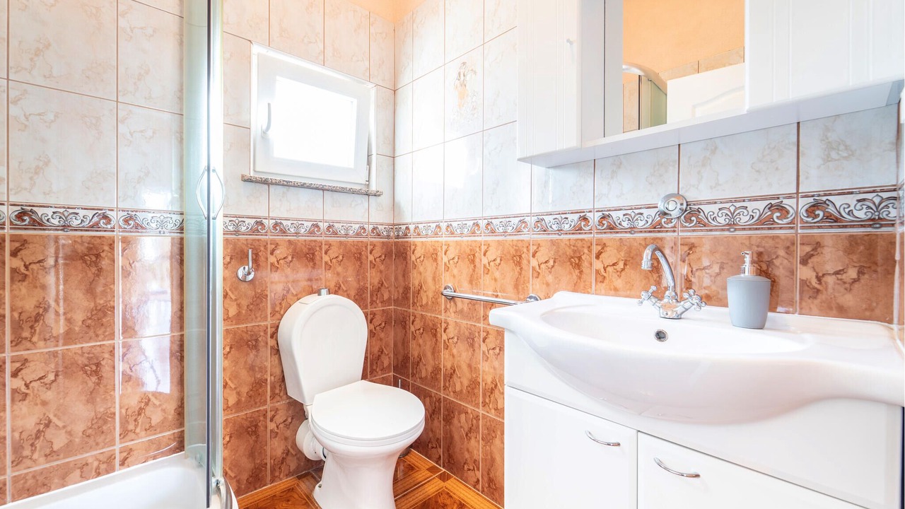 Photo of Bathroom in Vir