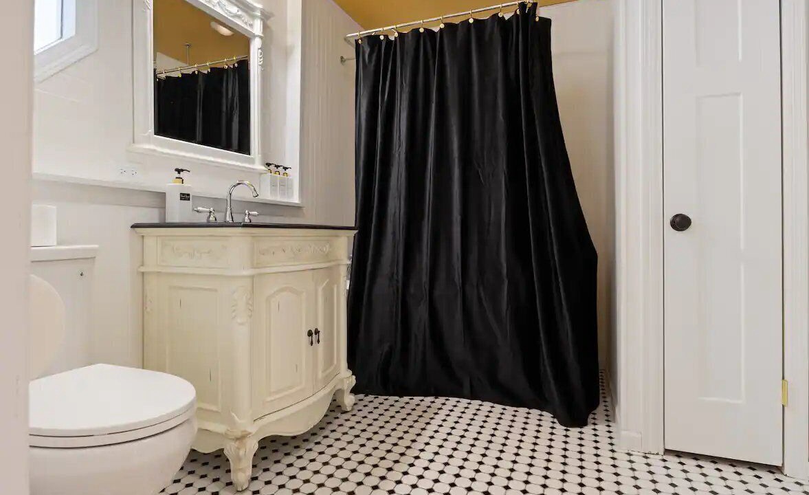 Photo of Bathroom in Fox Lake