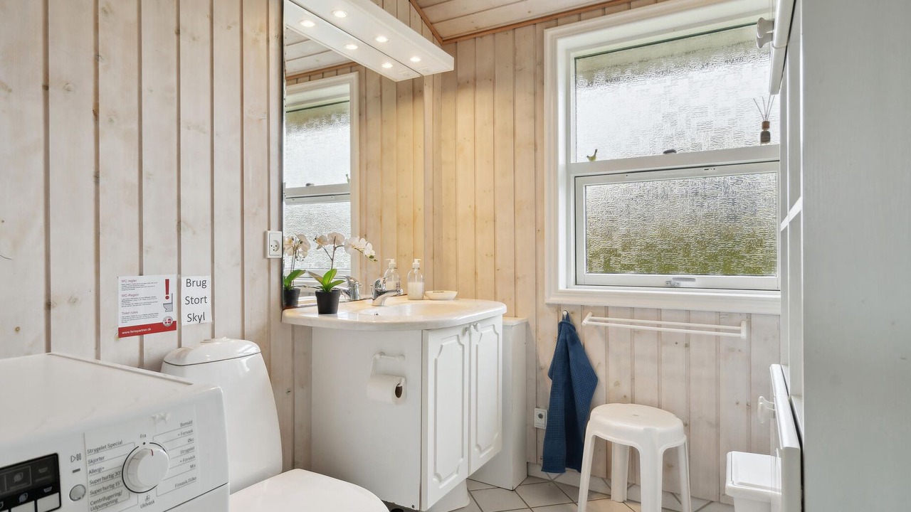 Photo of Bathroom in Nyborg