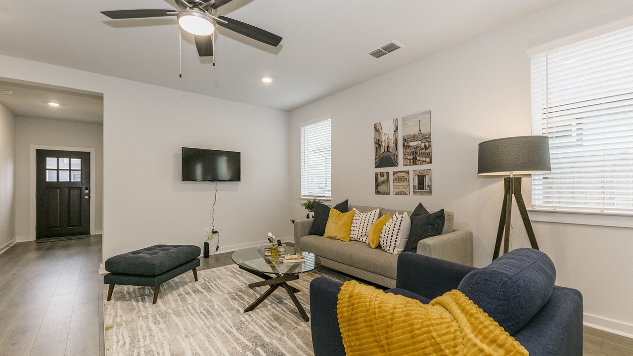 Photo of Livingroom in Kyle