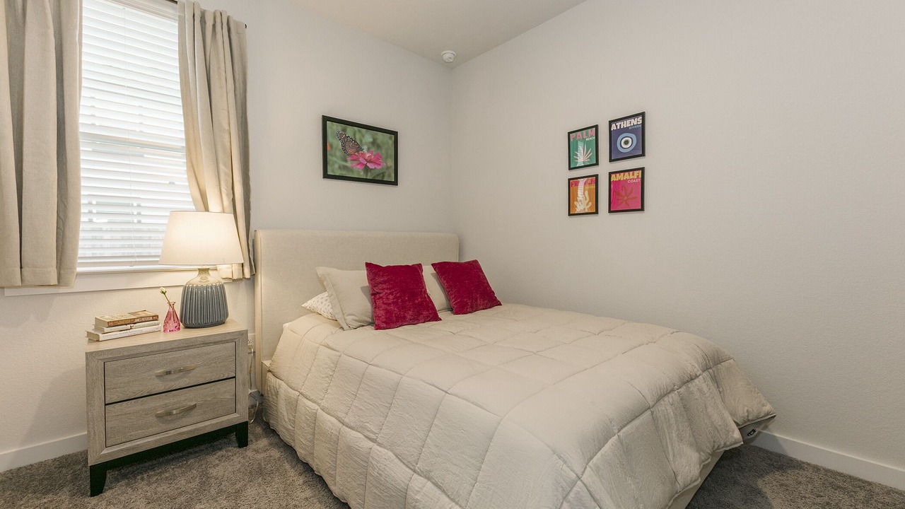 Photo of Bedroom in Kyle