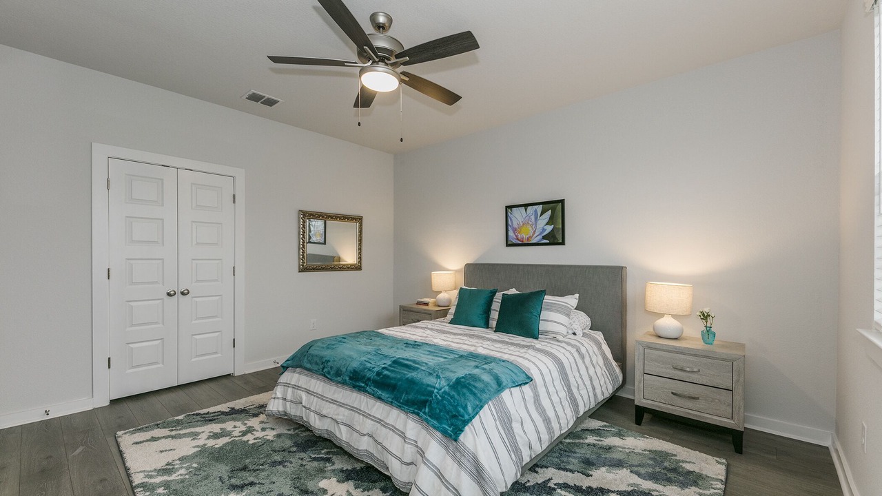 Photo of Bedroom in Kyle