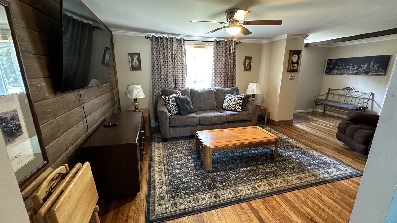 Photo of Livingroom in North Buffalo