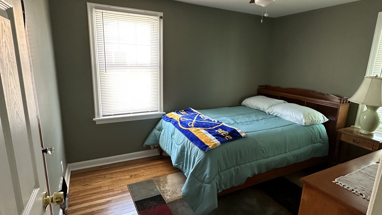 Photo of Bedroom in North Buffalo
