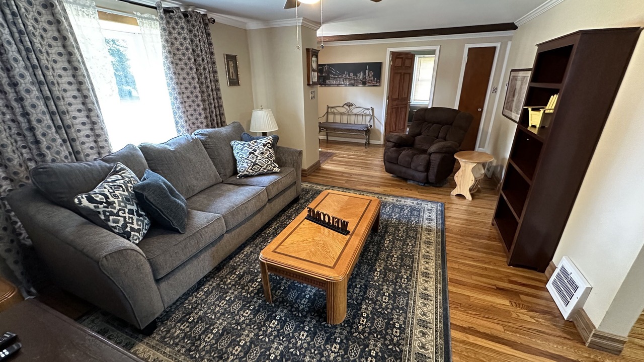 Photo of Livingroom in North Buffalo