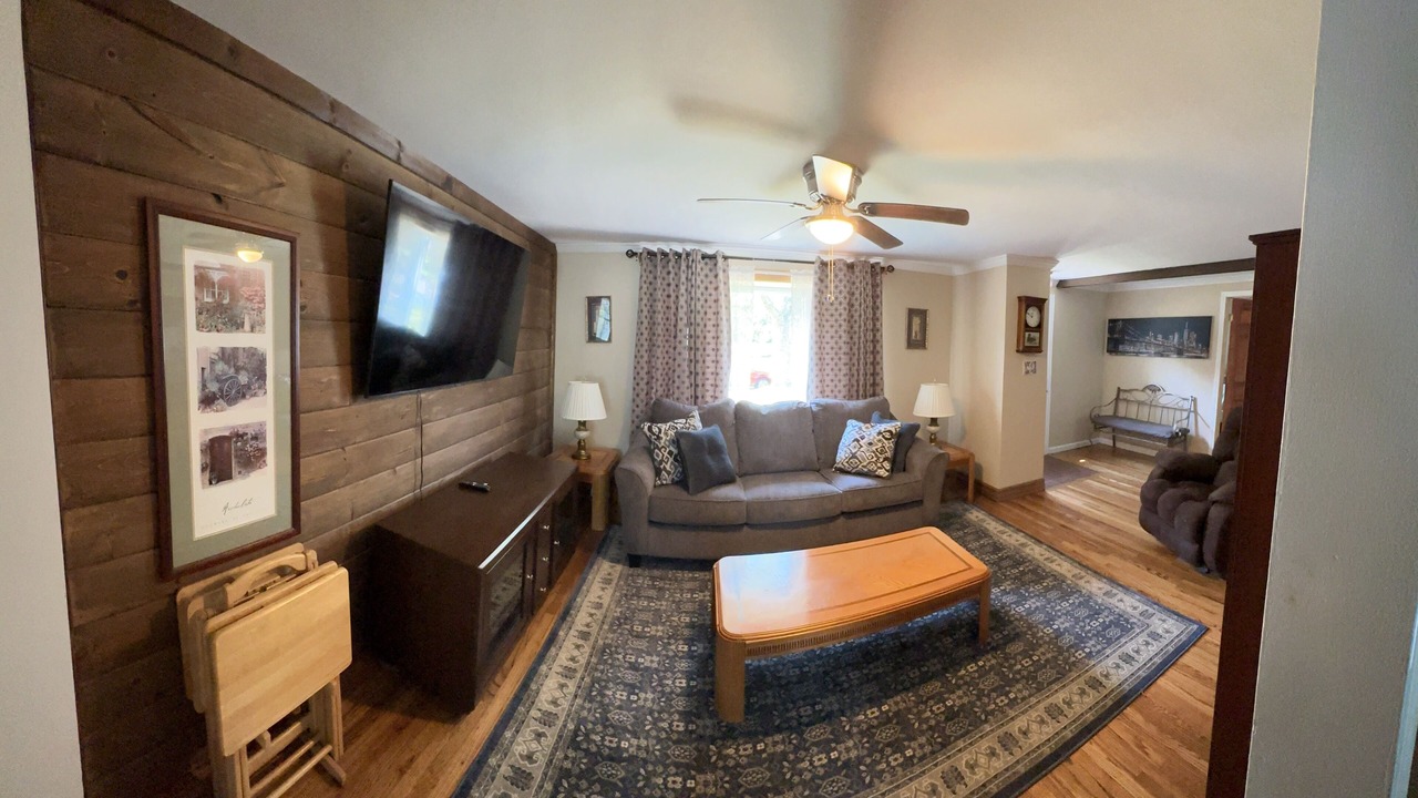 Photo of Livingroom in North Buffalo