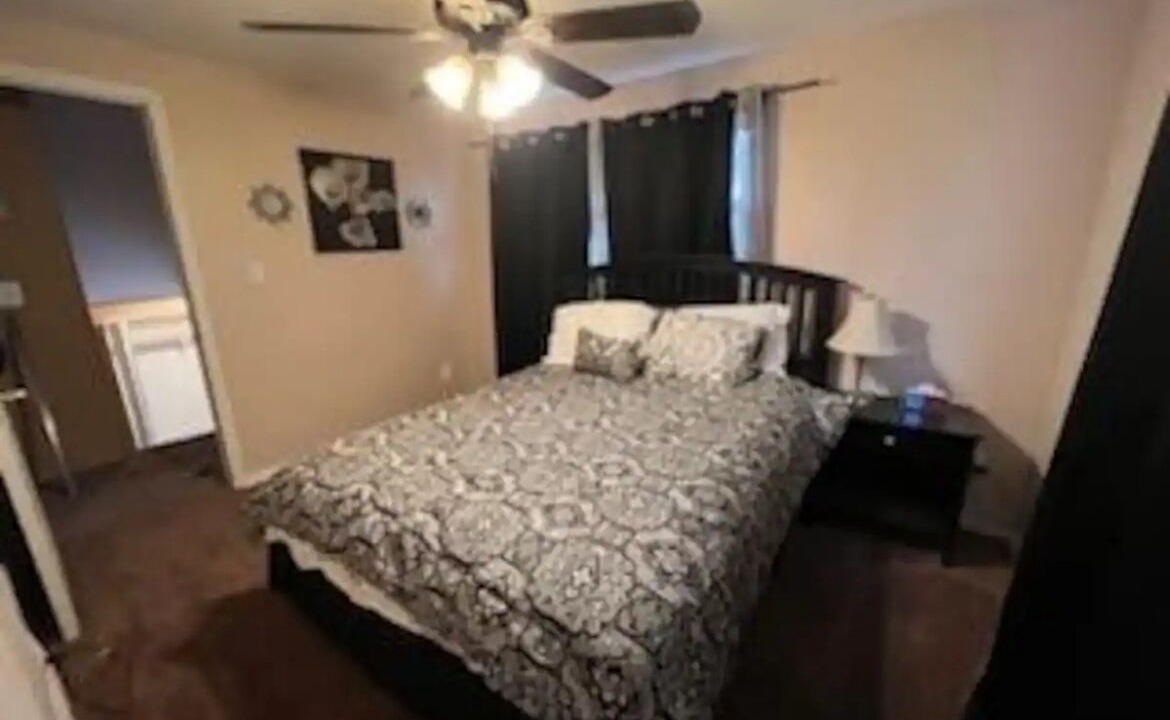 Photo of Bedroom in Ecorse