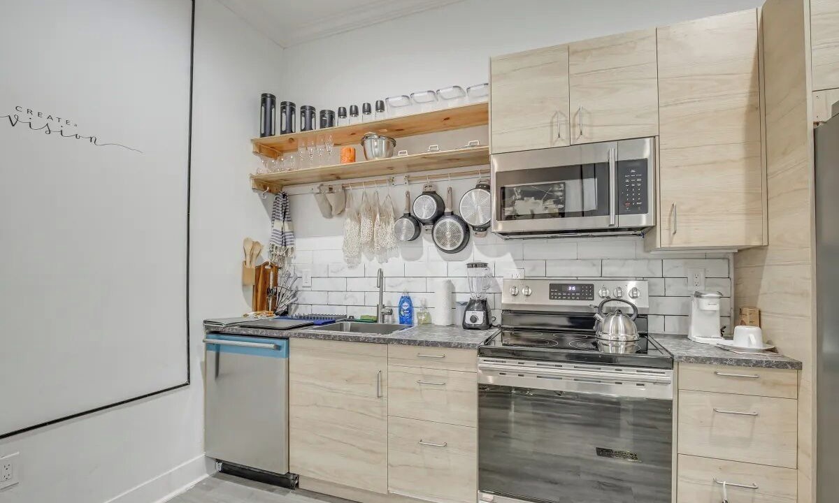 Photo of Kitchen in Lafayette Square