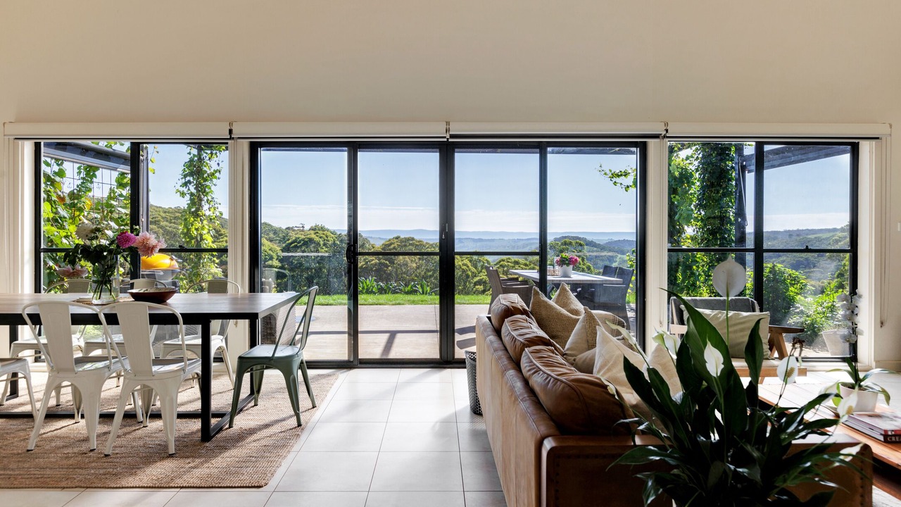 Photo of Livingroom in Hampton