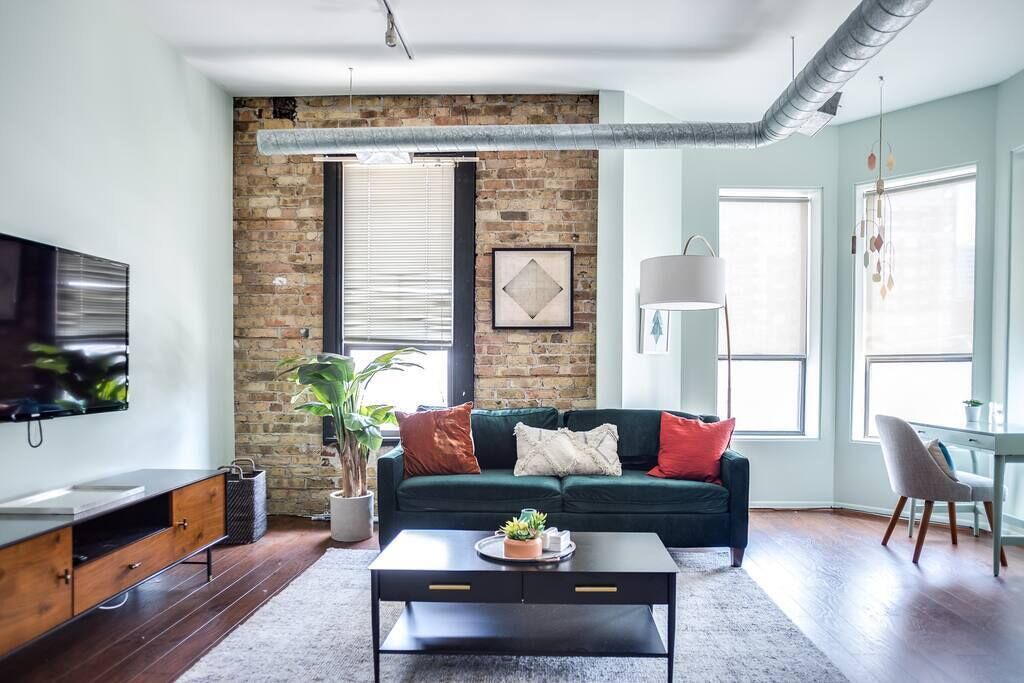 Photo of Livingroom in River North
