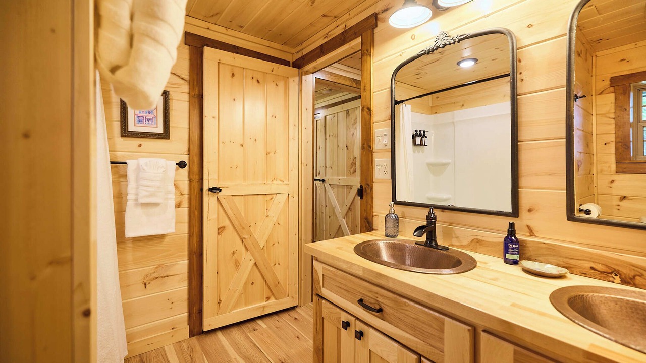 Photo of Bathroom in Sewanee