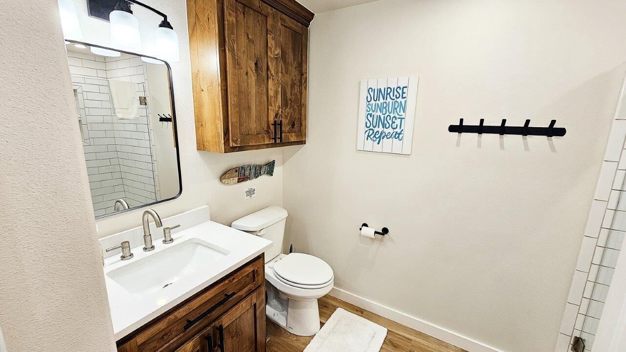 Photo of Bathroom in Pettit