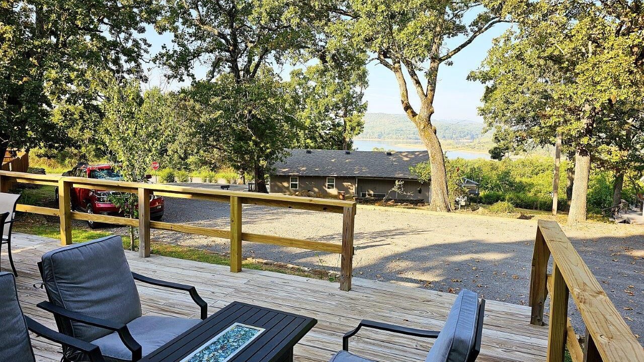 Photo of Outdoor in Pettit