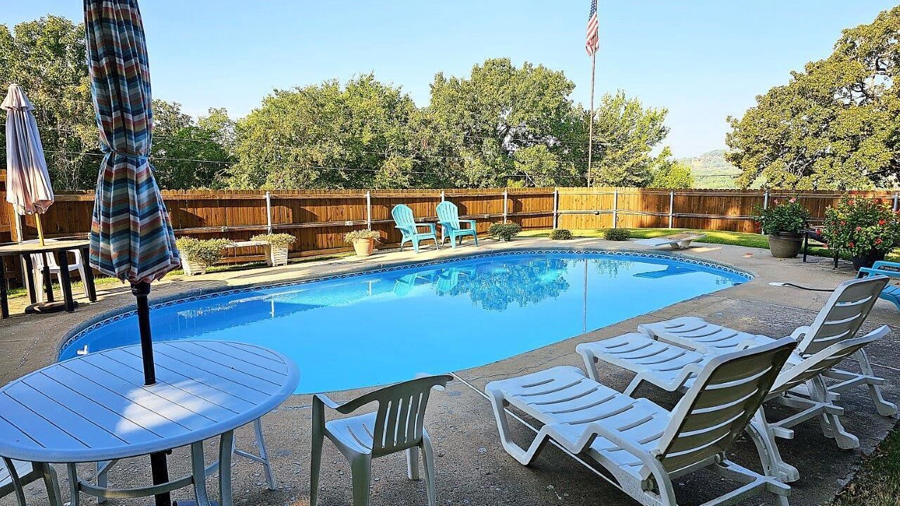 Photo of Outdoor in Pettit