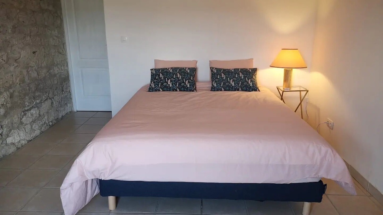 Photo of Bedroom in Sainte-Juliette