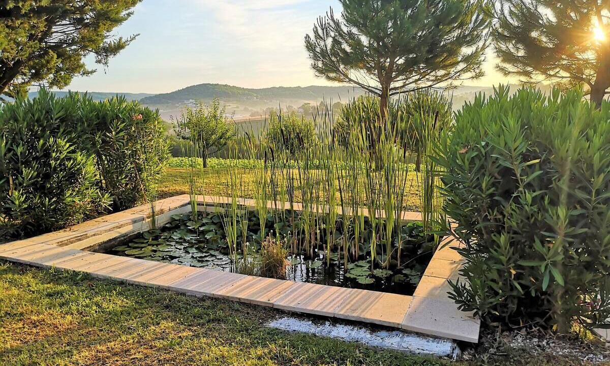 Photo of Outdoor in Sainte-Juliette