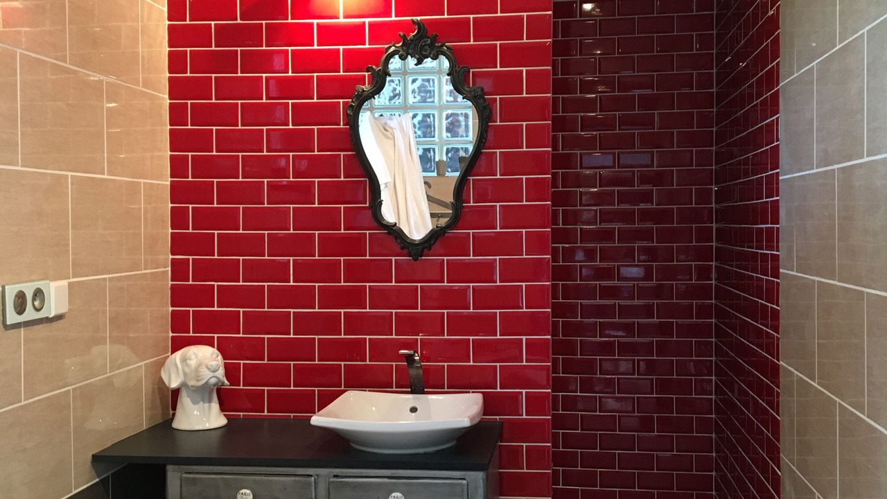 Photo of Bathroom in Freulleville