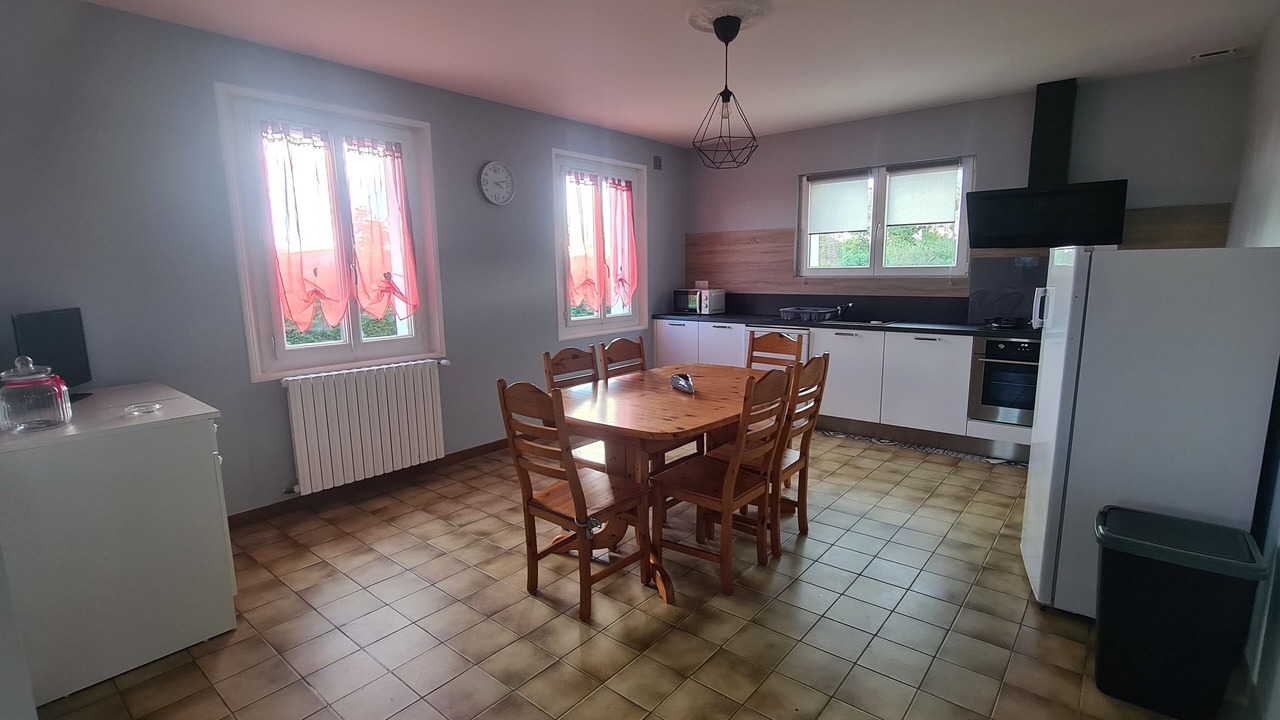 Photo of Others in Saint-Pever