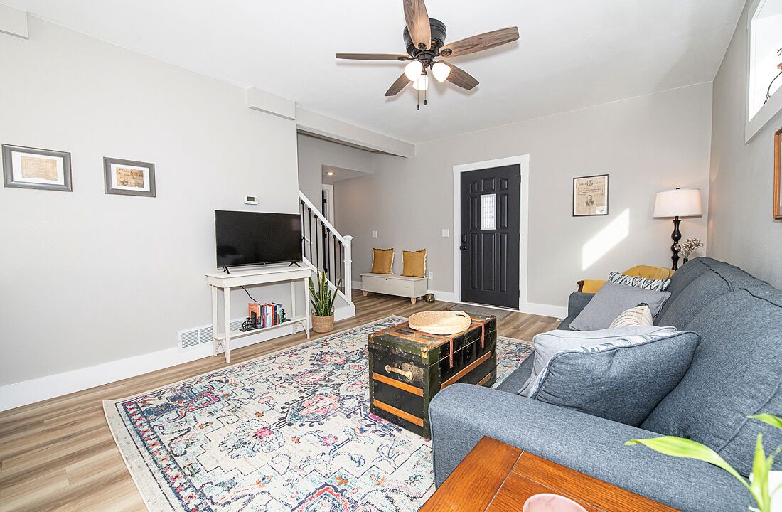 Photo of Livingroom in Winona