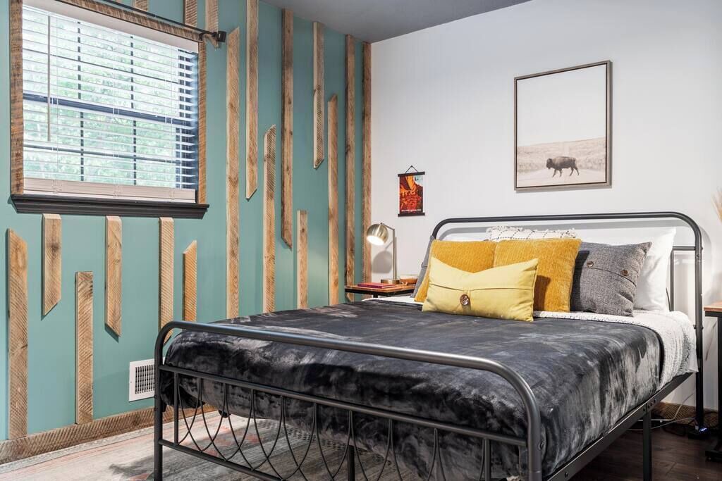 Photo of Bedroom in Eagle Mountain