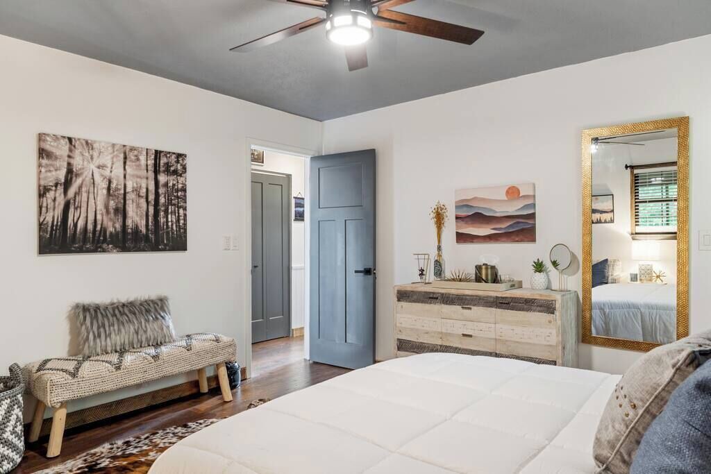 Photo of Bedroom in Eagle Mountain