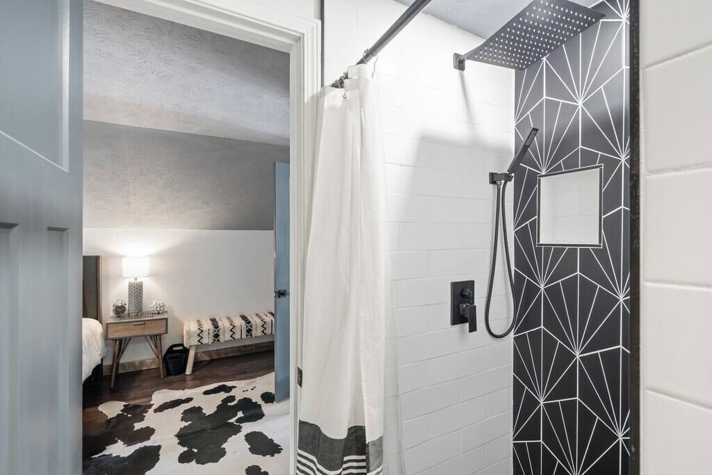 Photo of Bathroom in Eagle Mountain