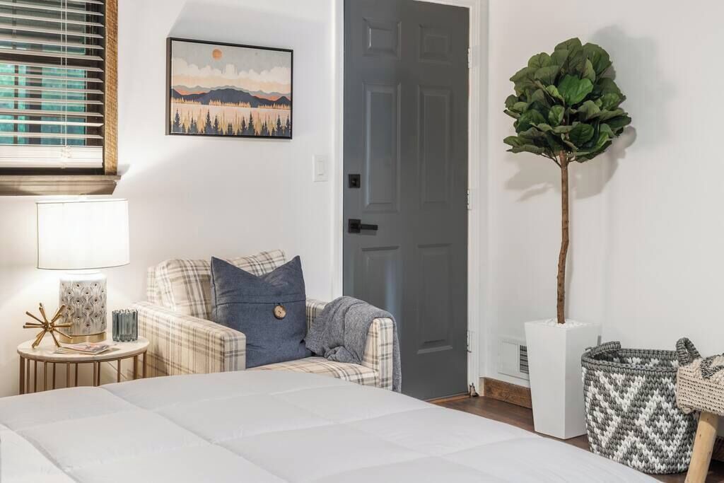 Photo of Bedroom in Eagle Mountain