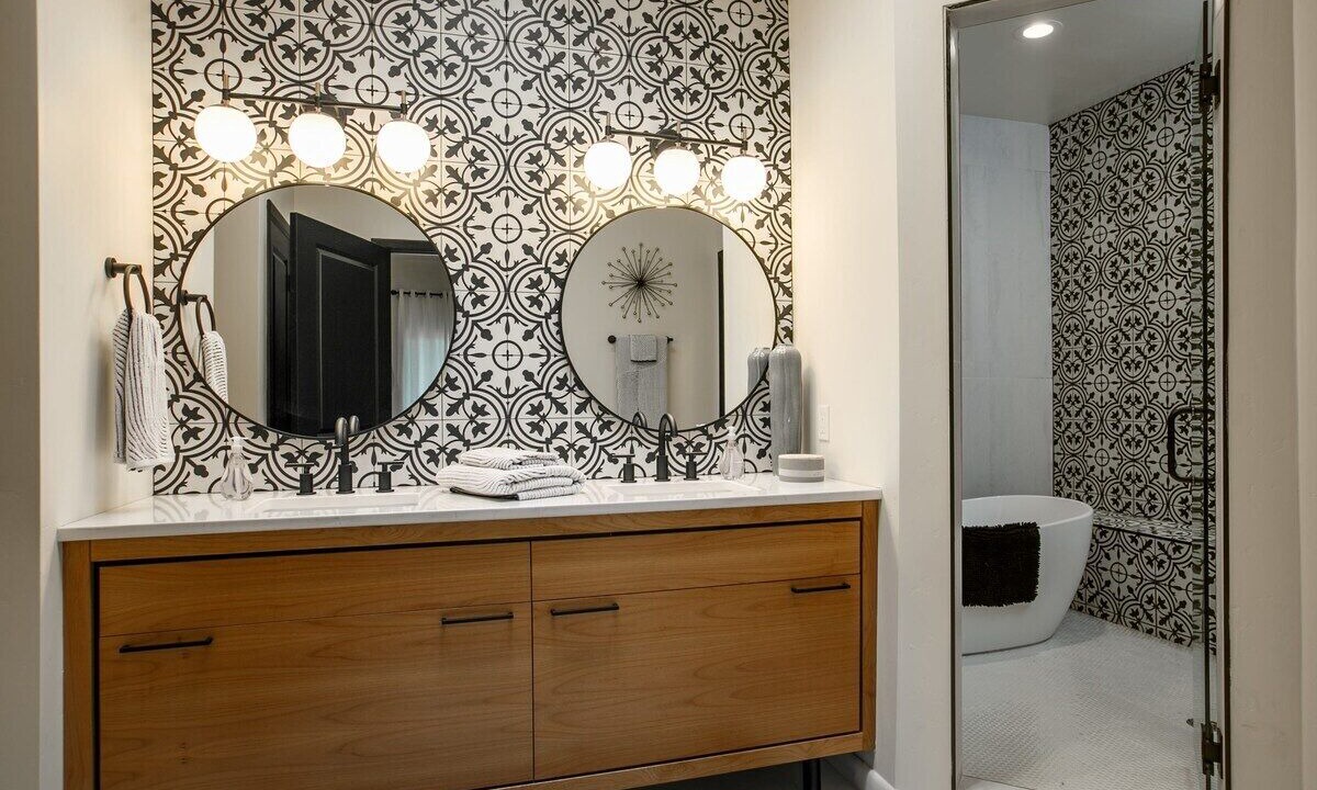 Photo of Bathroom in Bear Canyon Estates