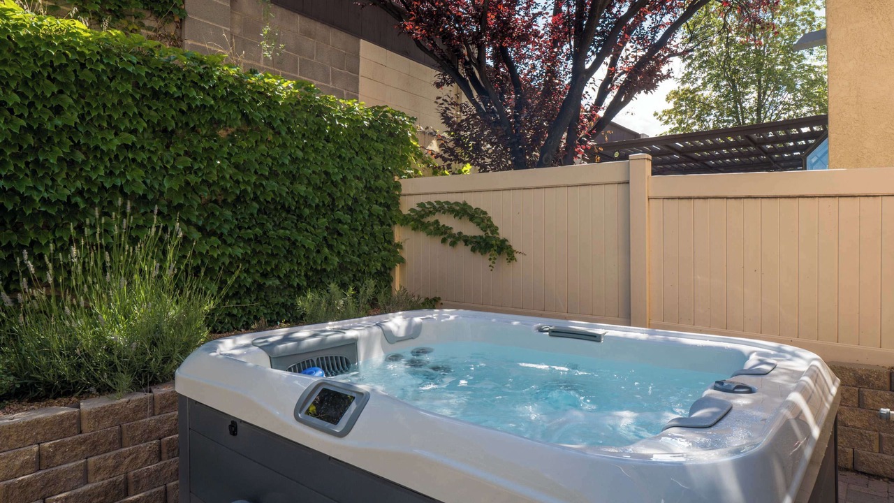 Photo of Outdoor in Bear Canyon Estates