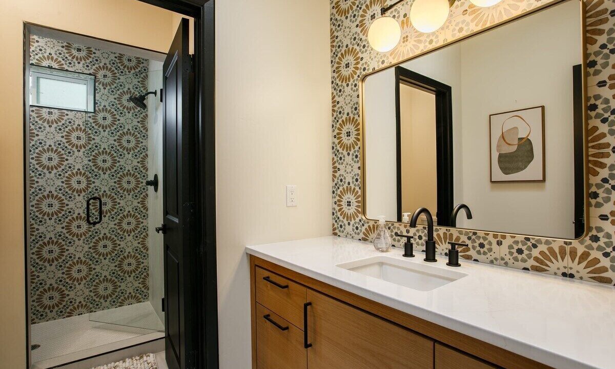 Photo of Bathroom in Bear Canyon Estates