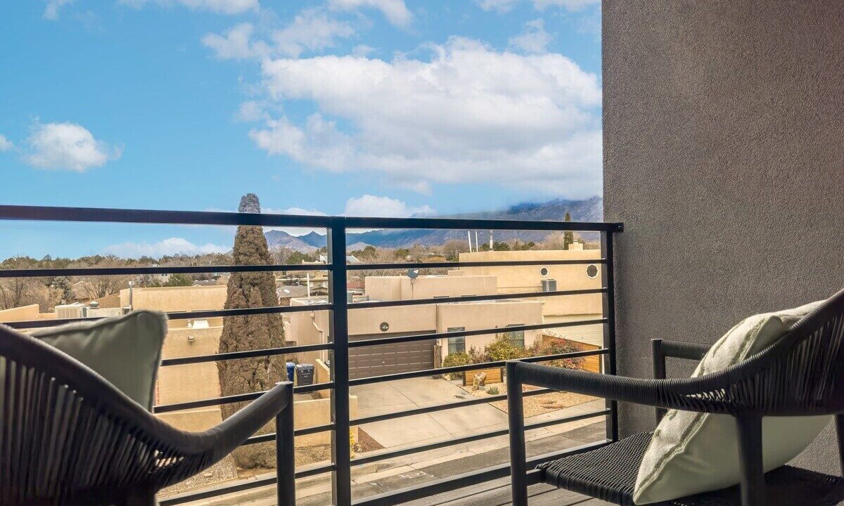 Photo of Outdoor in Bear Canyon Estates