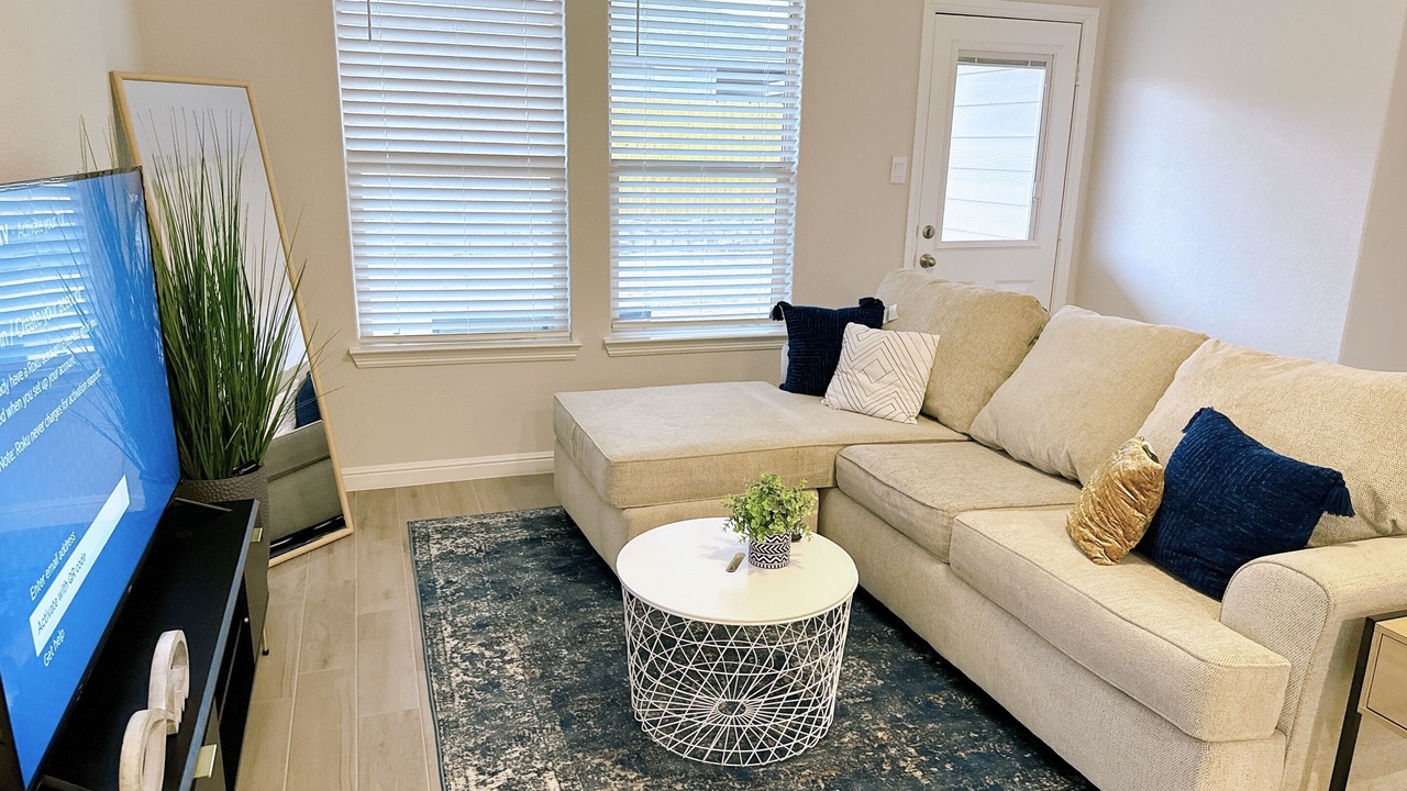 Photo of Livingroom in Crowley