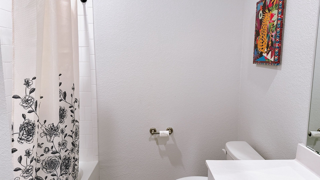 Photo of Bathroom in Crowley