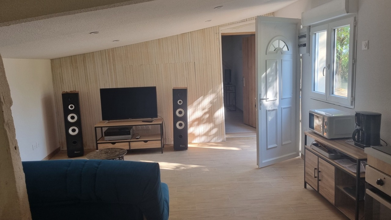 Photo of Livingroom in Miramont-de-Guyenne