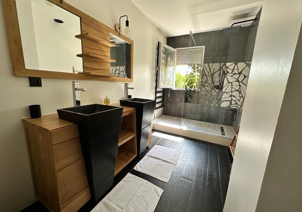 Photo of Bathroom in Les Matelles