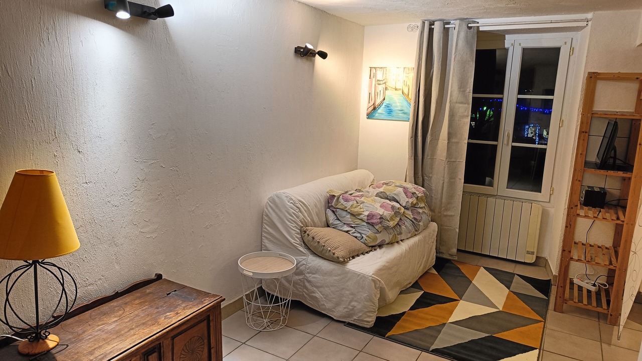 Photo of Others in Luant