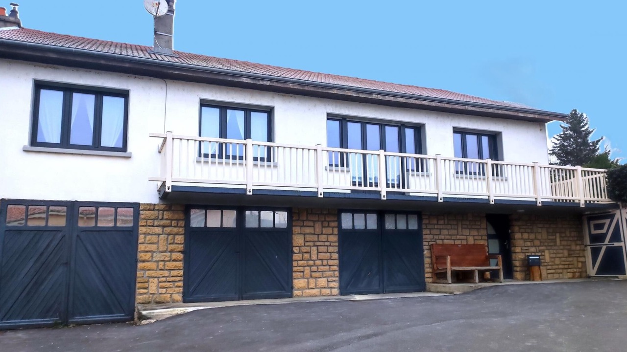 Photo of Others in Moiry