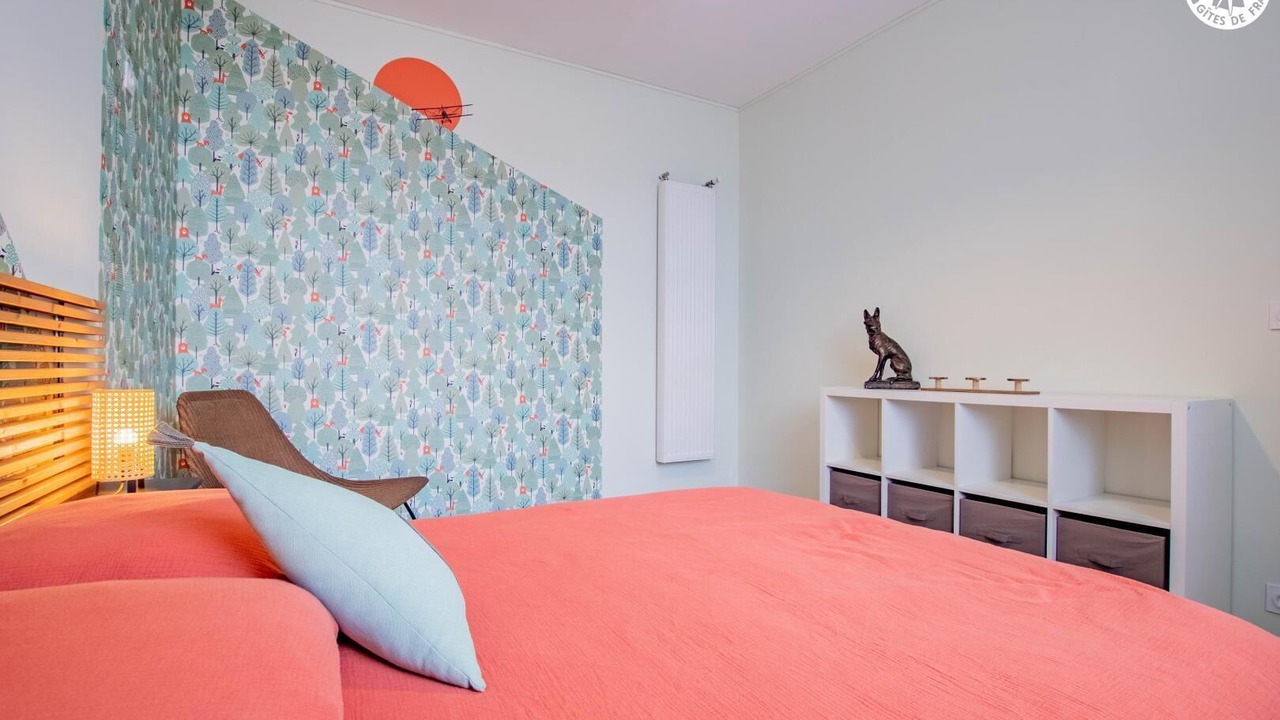 Photo of Bedroom in Epertully