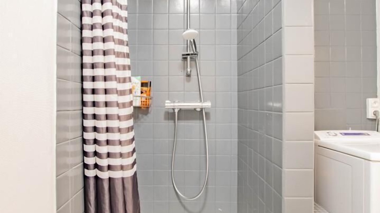 Photo of Bathroom in Epertully