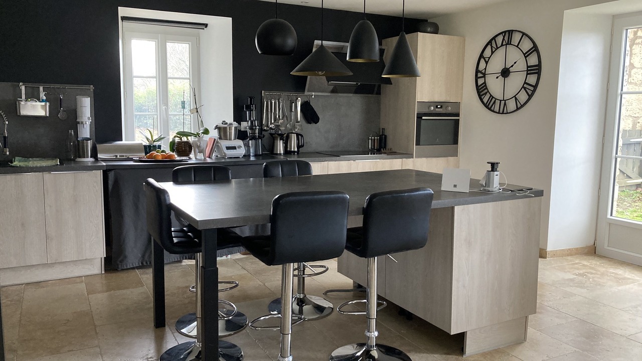 Photo of Kitchen in Saint-Amans-du-Pech