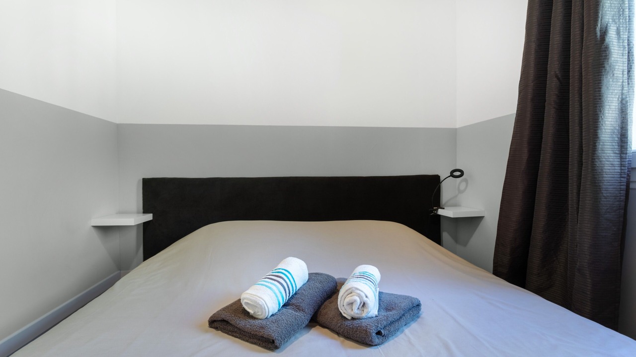 Photo of Bedroom in Reynes