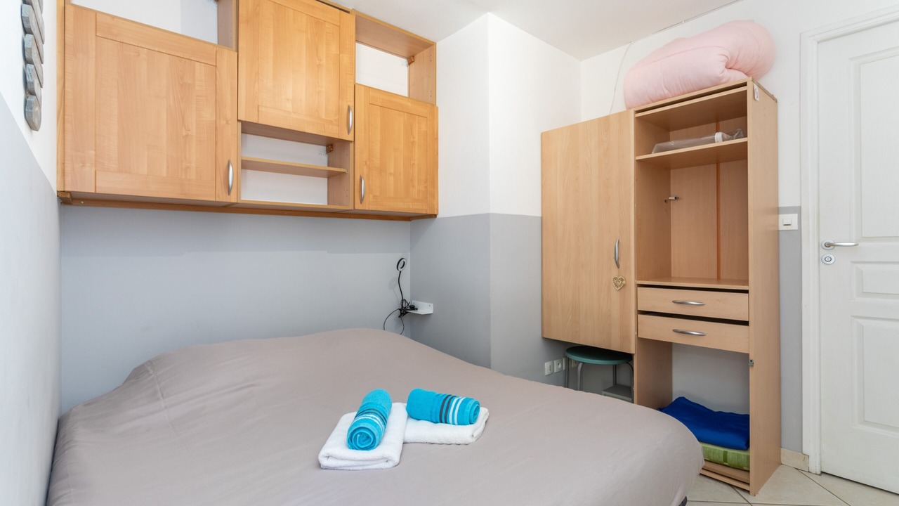 Photo of Bedroom in Reynes