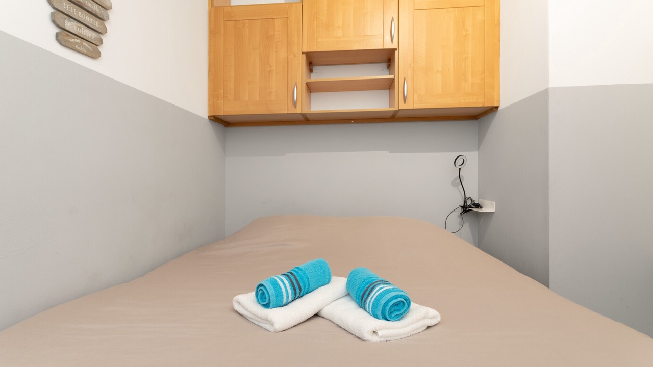 Photo of Bedroom in Reynes
