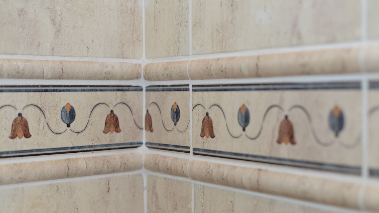 Photo of Others in Reynes