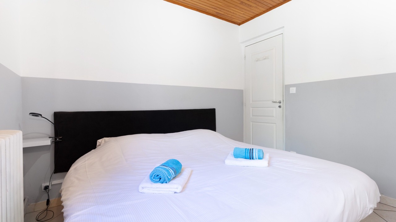 Photo of Bedroom in Reynes