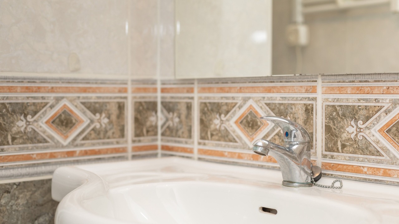Photo of Bathroom in Reynes