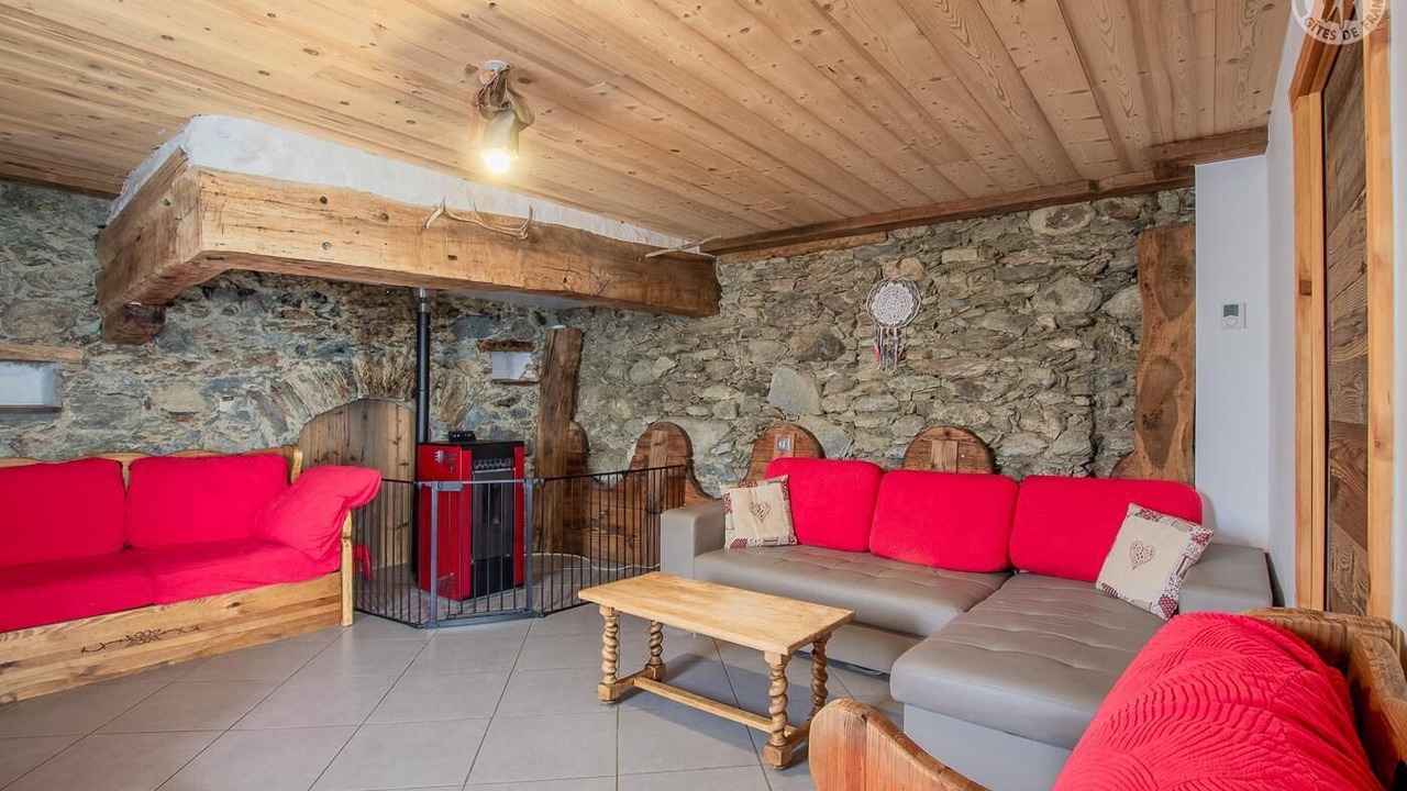 Photo of Livingroom in Queige