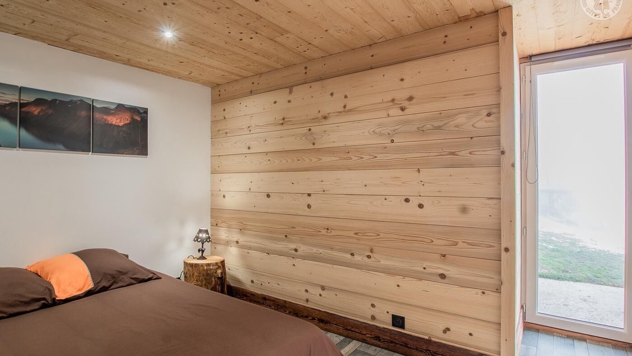 Photo of Bedroom in Queige