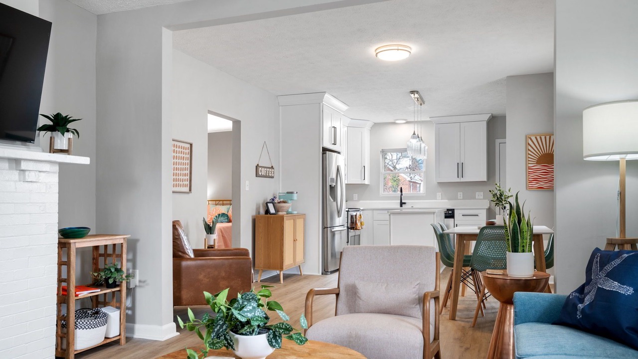 Photo of Livingroom in Buckroe Beach